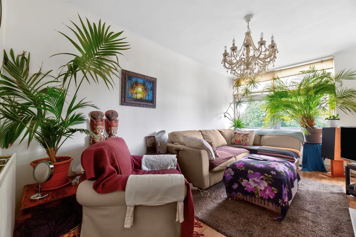 Swanton Gardens, London