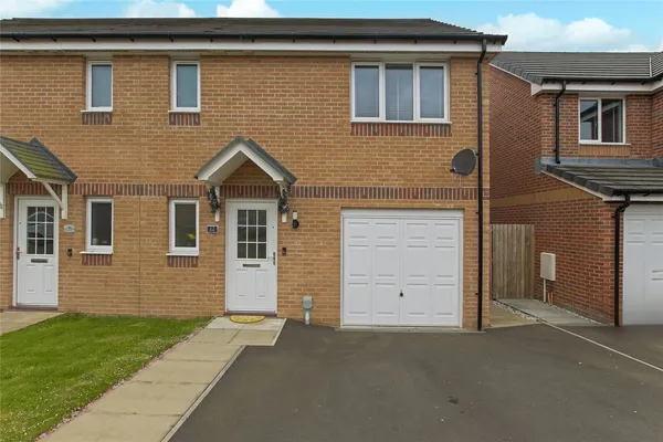Raven Way, North Newmoor, Irvine, Nor...