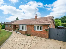 North Marston Lane, Whitchurch, Aylesbury photo