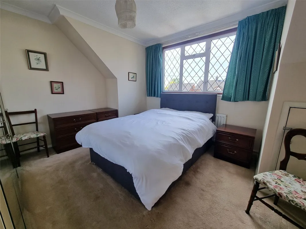 Daws Heath Road, Rayleigh, Essex, SS6