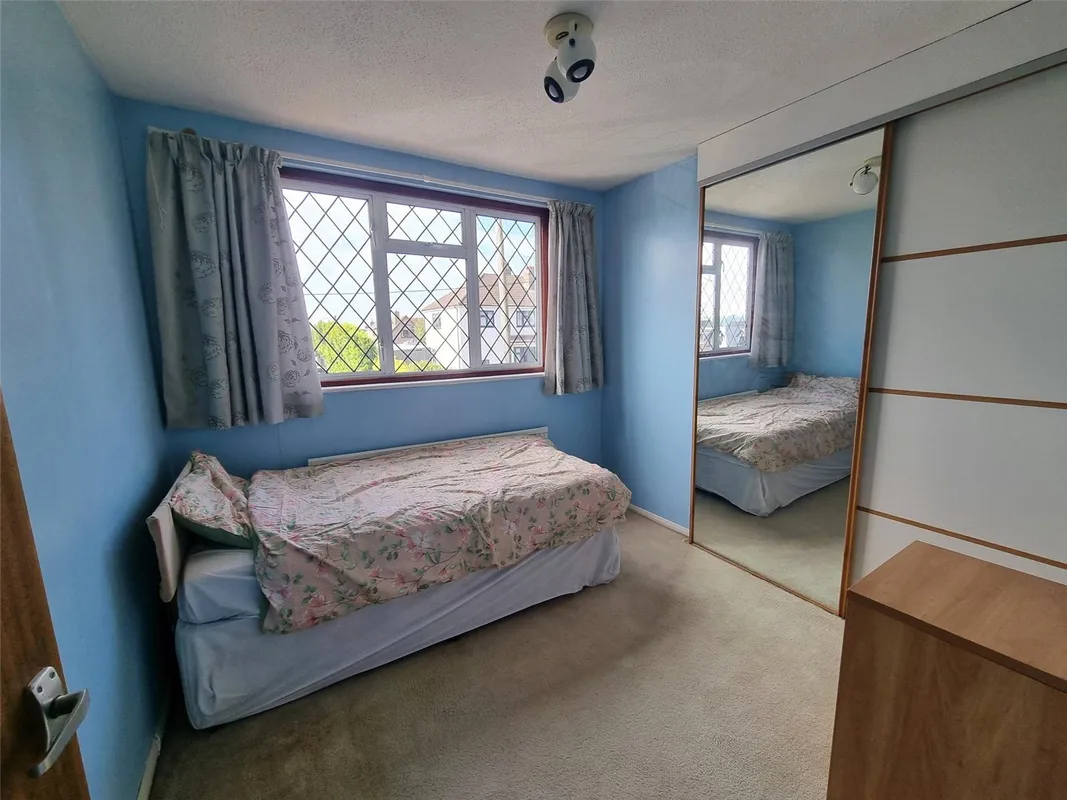Daws Heath Road, Rayleigh, Essex, SS6