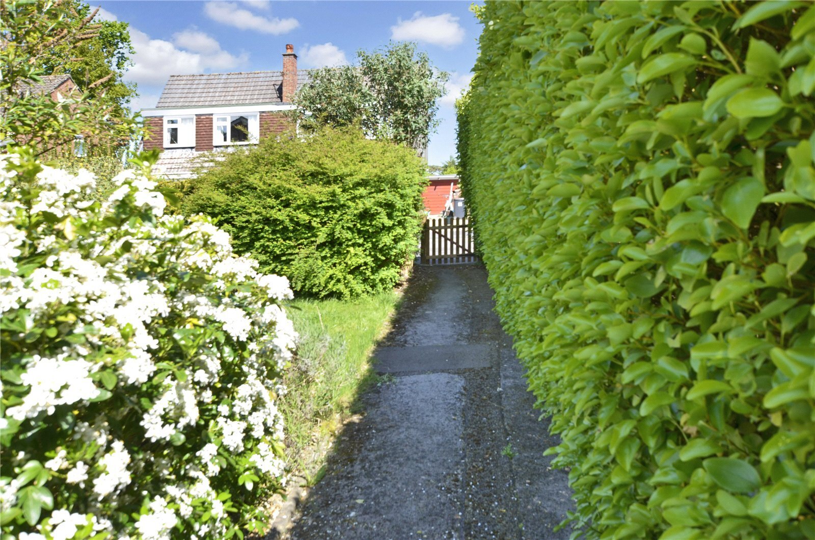 Siskin Close, Ferndown, Dorset, BH22 Image 21