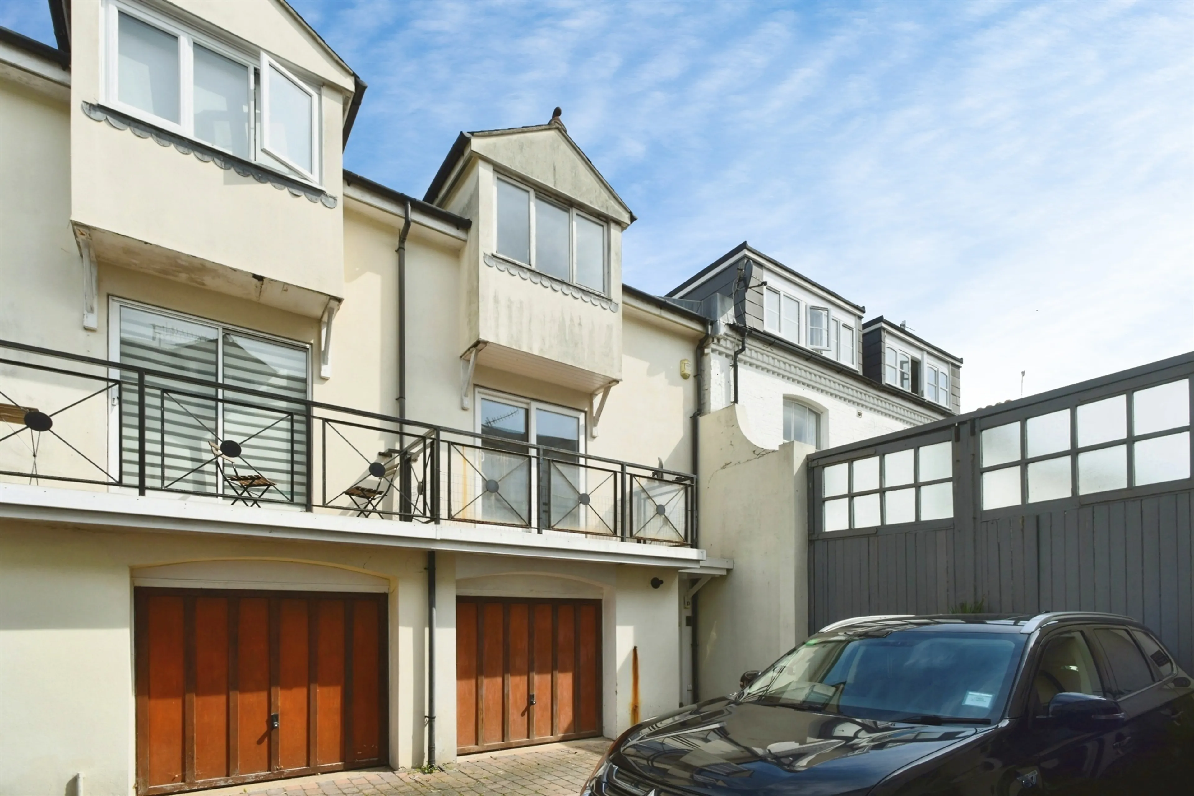 Property at Oxford Mews, Hove
