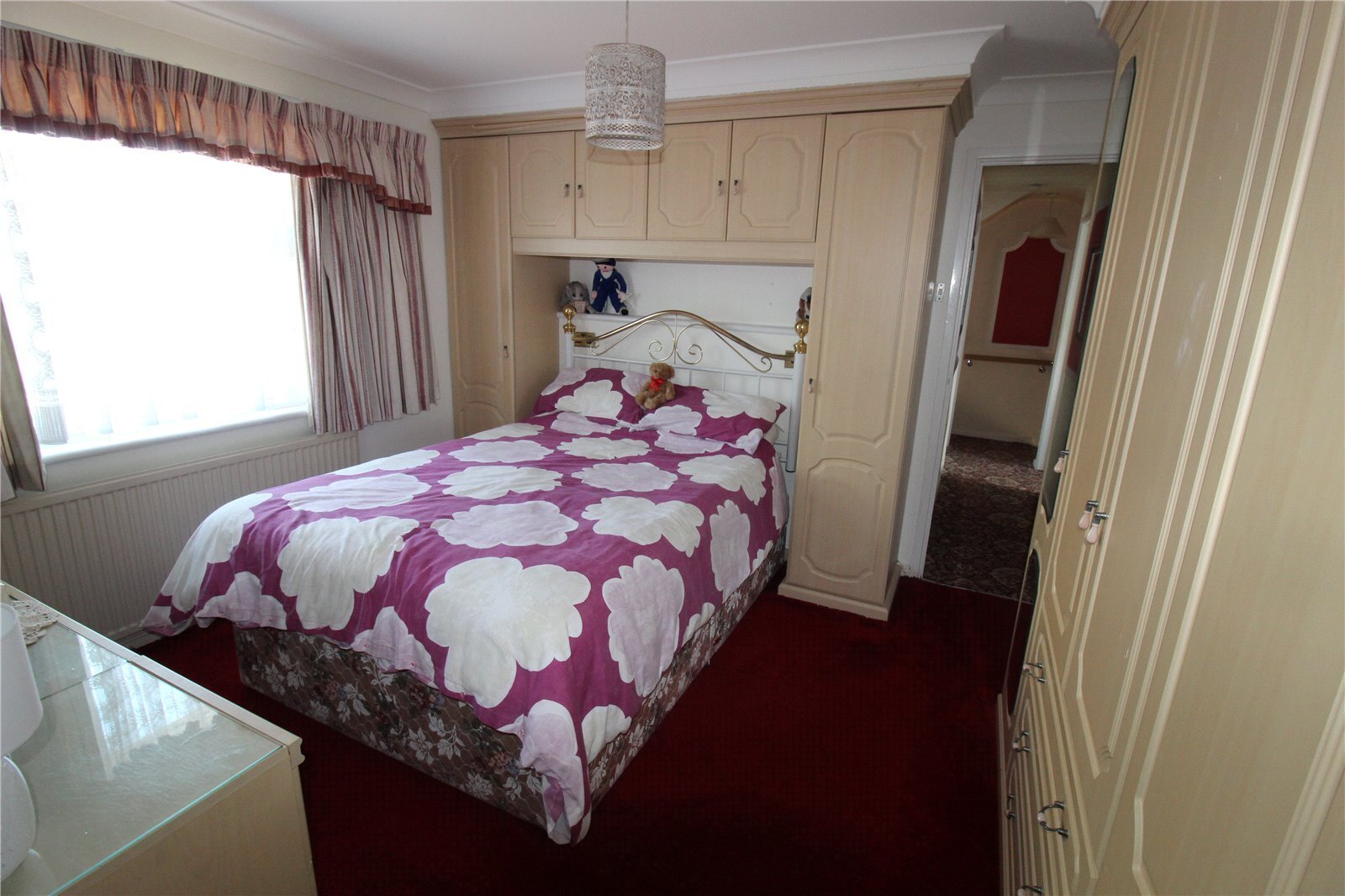 Nutcombe Crescent, Rochford, Essex, SS4 Image 12