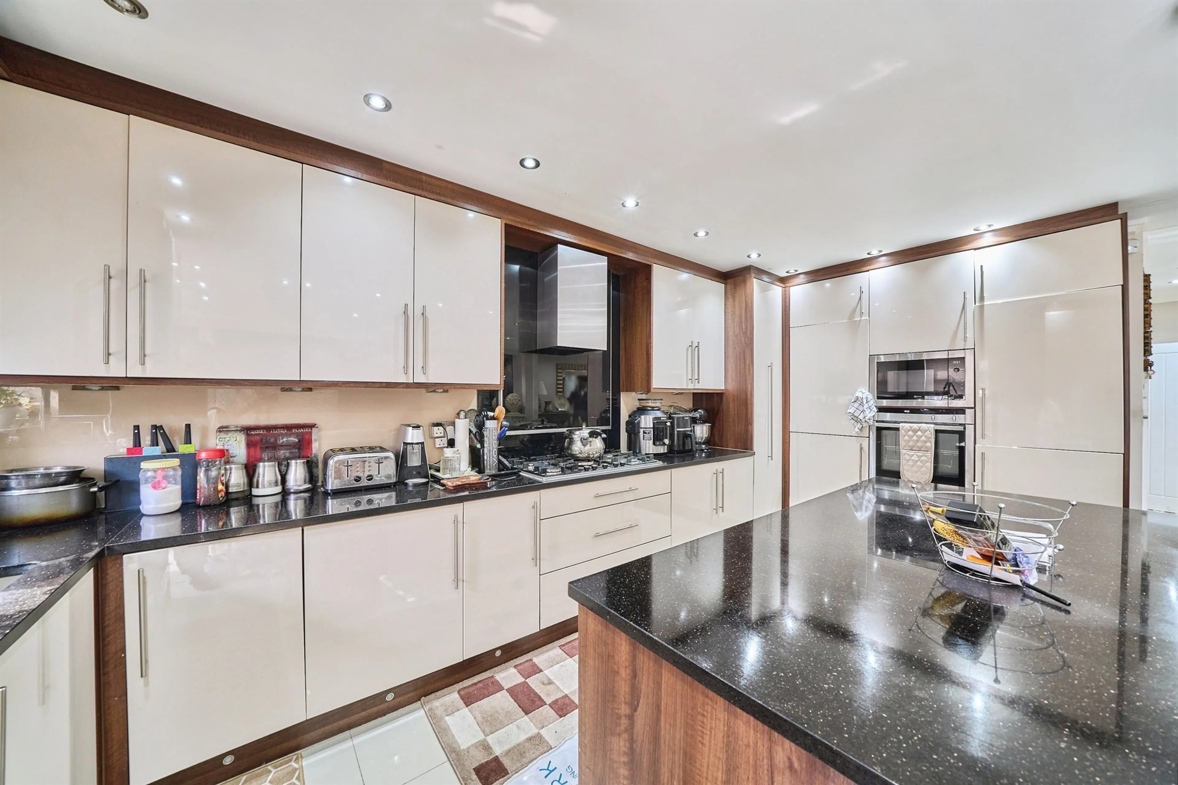Property at Ventnor Gardens, Barking