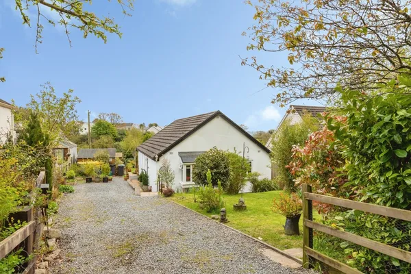 Llanfynydd, Carmarthen, Carmarthenshi...