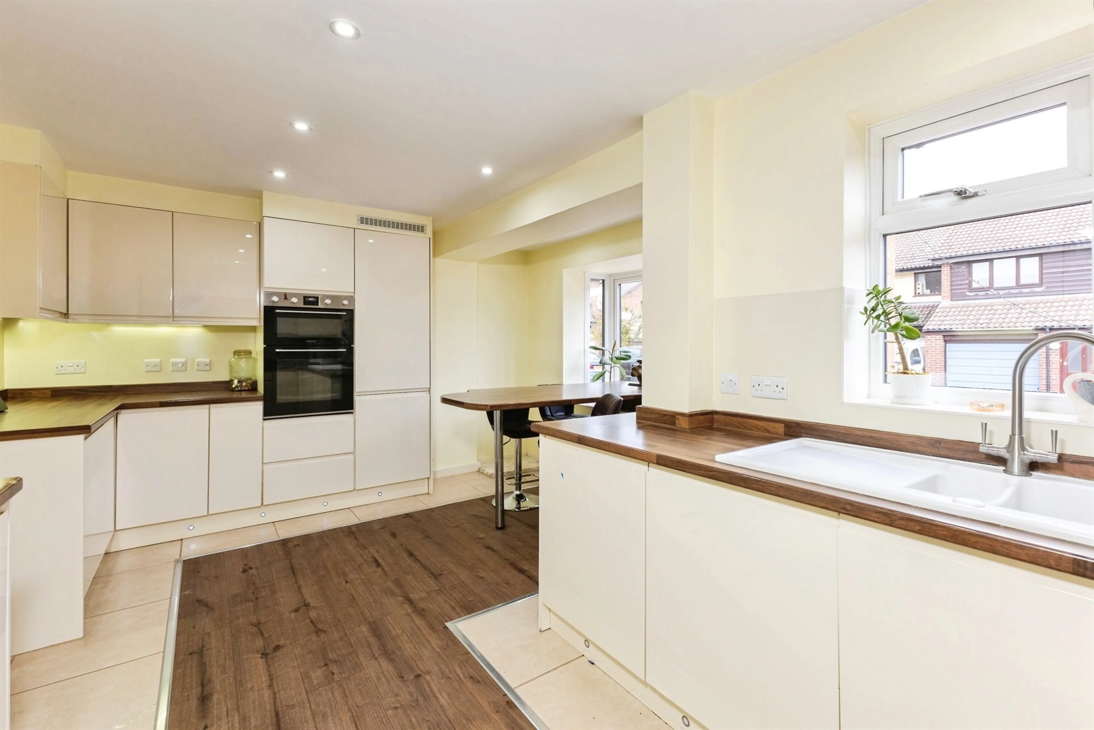 Property at Minden Close, Wokingham