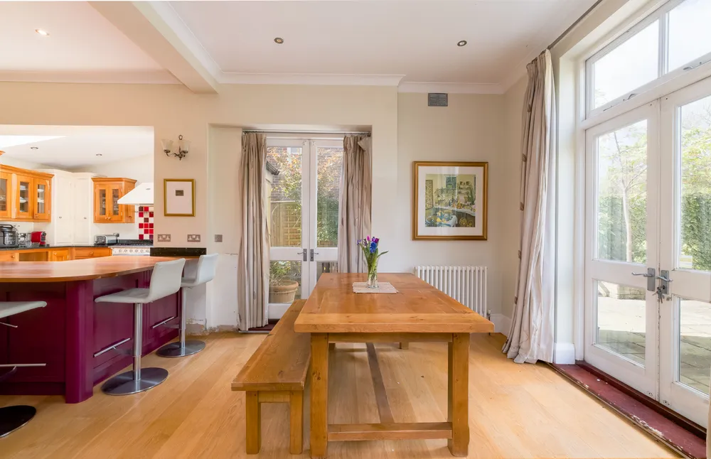 Liskeard Gardens, London, SE3