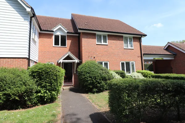 WENDOVER GARDENS, HUTTON