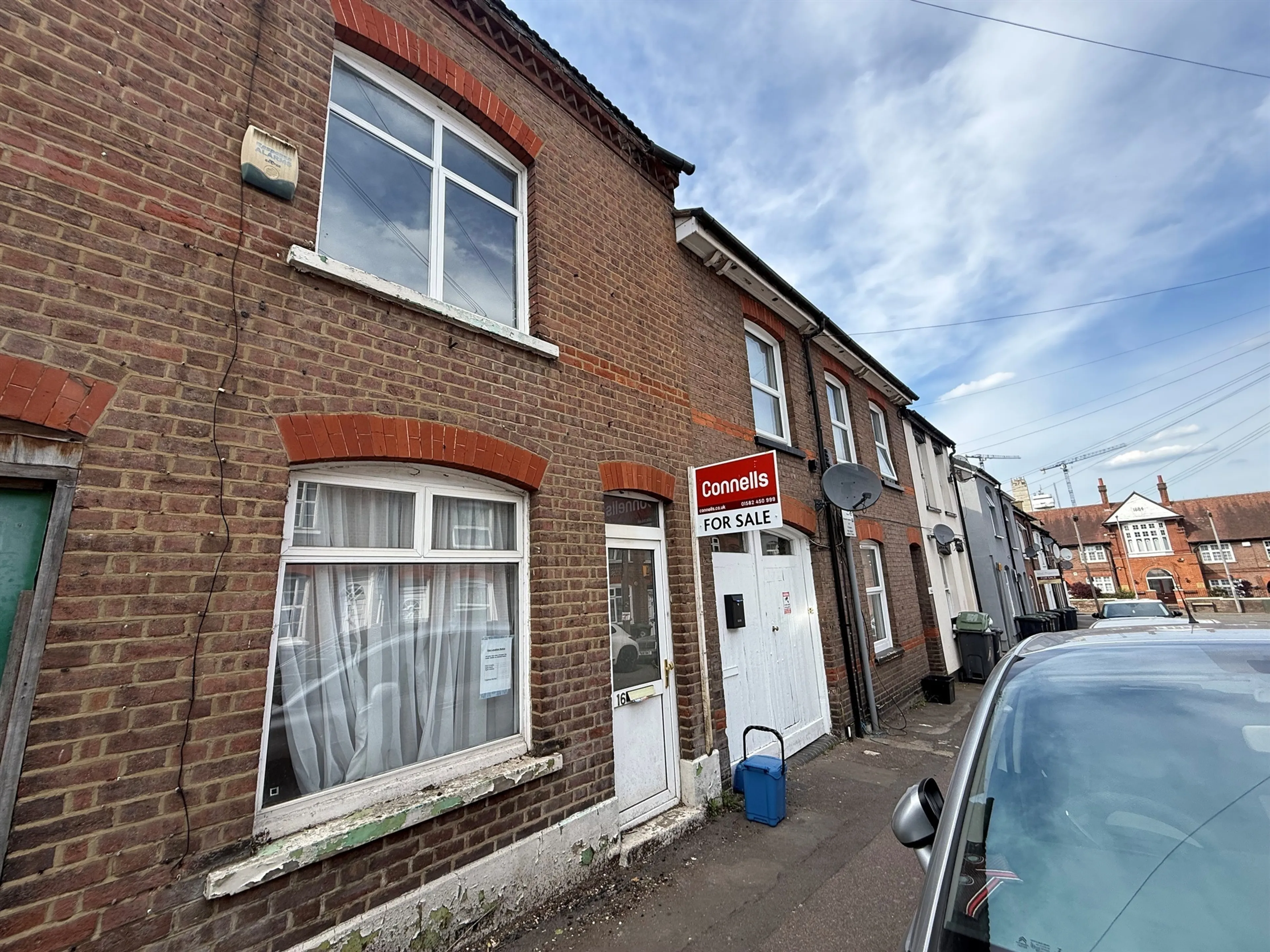 Property photo 0