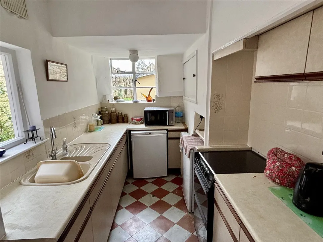 https://mr0.homeflow-assets.co.uk/files/photo/image/47141/7949/_x_/aXwSsnsoO0qofH-JYTOzhQ.jpg