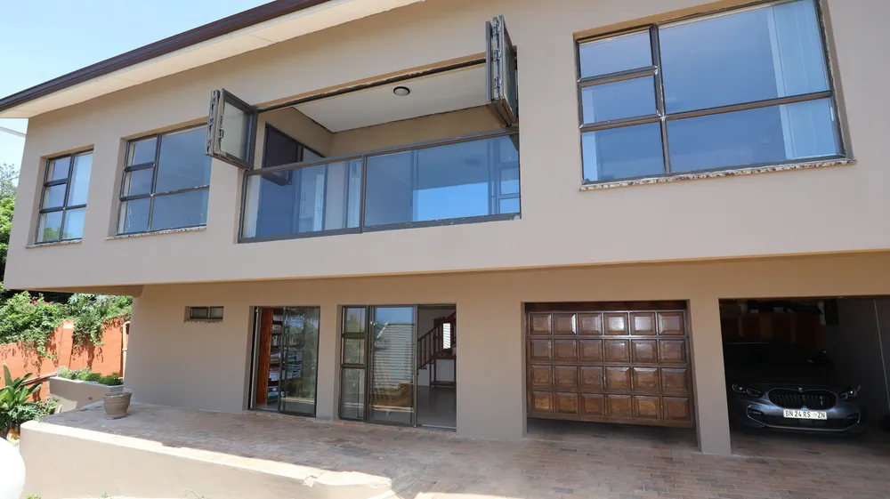 South Africa, KwaZulu Natal, Desainagar, South Dune Road, Unit 3 Trevini House, 24