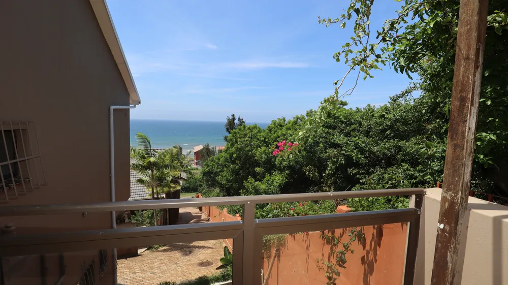 South Africa, KwaZulu Natal, Desainagar, South Dune Road, Unit 3 Trevini House, 24