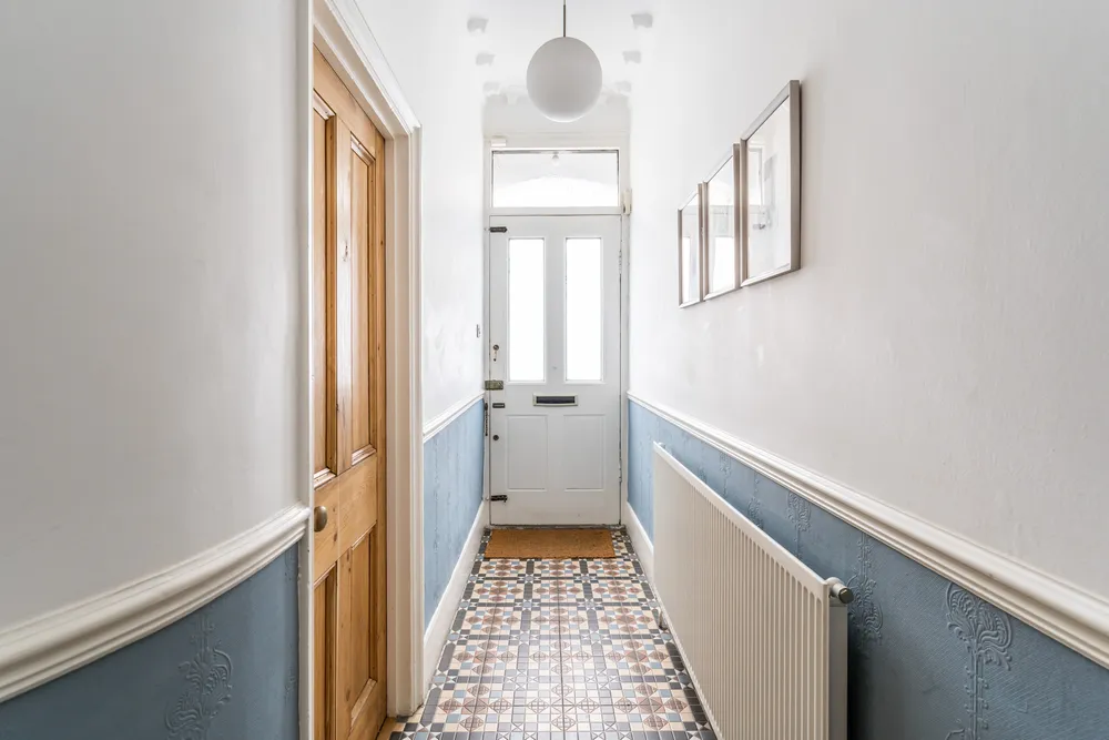 Lydon Road, London, SW4