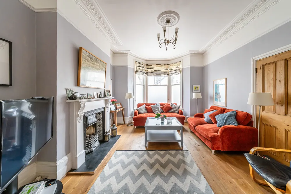 Lydon Road, London, SW4