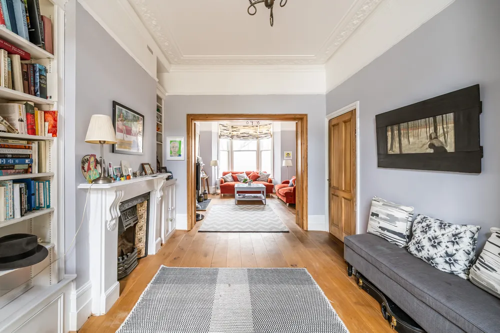 Lydon Road, London, SW4