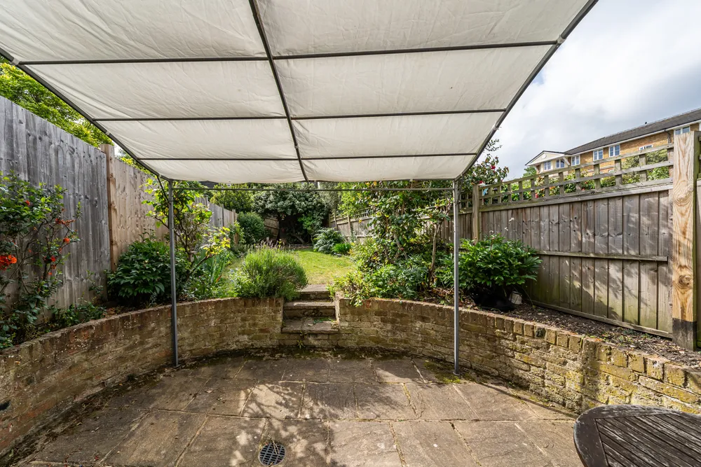 Lydon Road, London, SW4