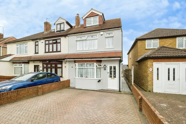 Harrow Crescent, Romford, RM3