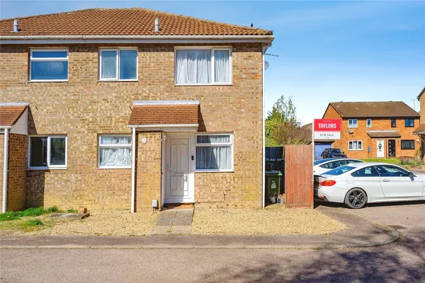 Conway Close, Houghton Regis, Dunstab...