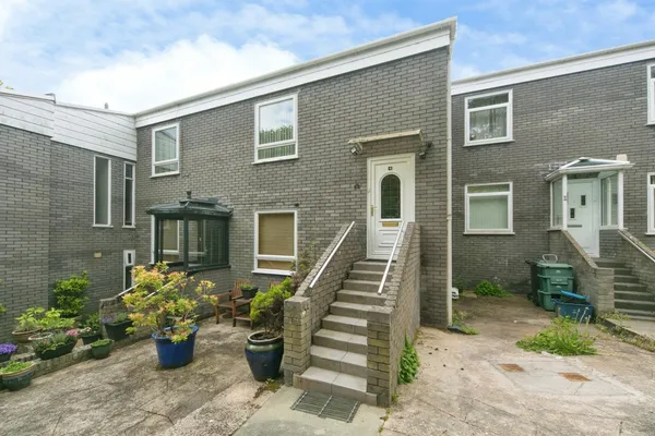 Llanrwst Road, Glan Conwy, Colwyn Bay...
