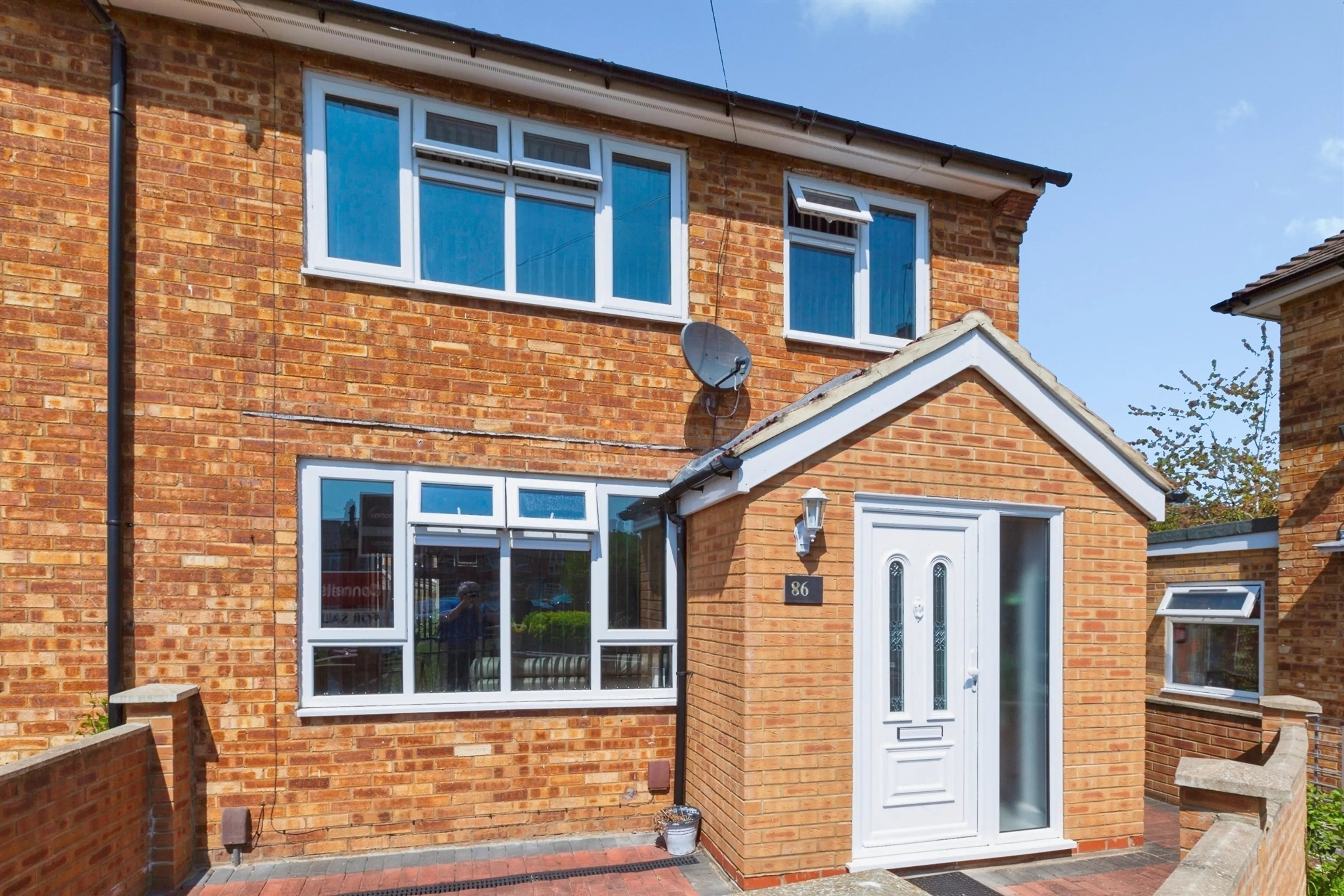 Property photo 0