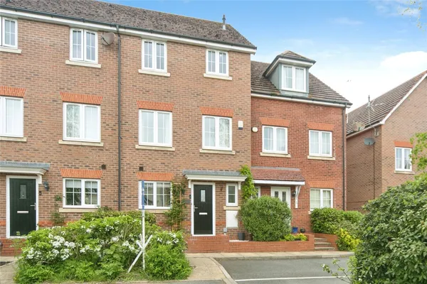 Lon Pedr, Llandudno, Conwy, LL30