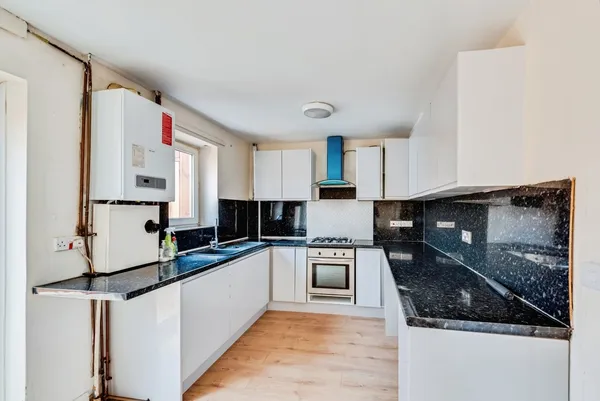 Thornbridge Avenue, Swindon, Wiltshir...