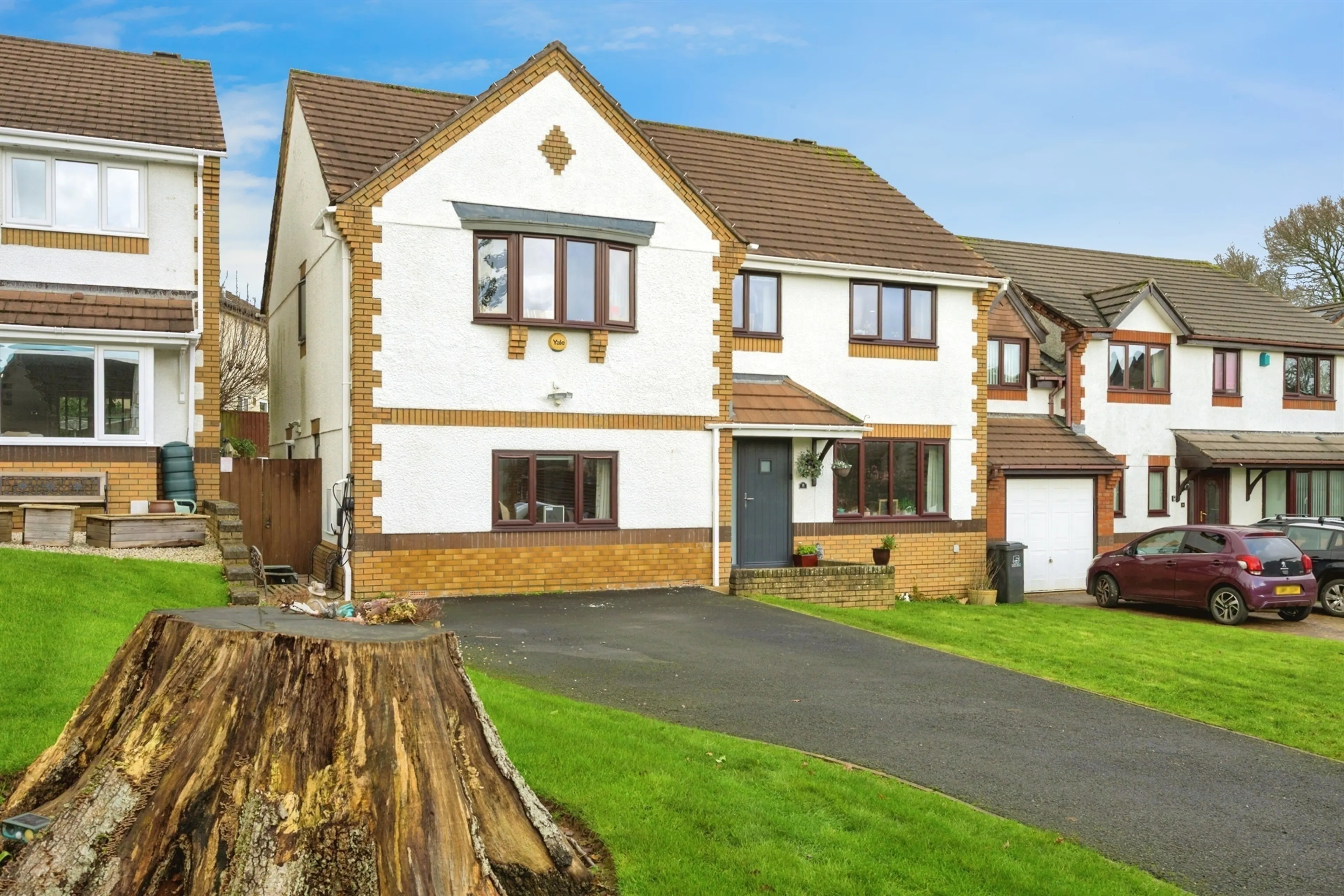 Property photo 0