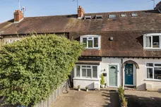 Carlton Road, Walton-On-Thames, KT12 photo 1