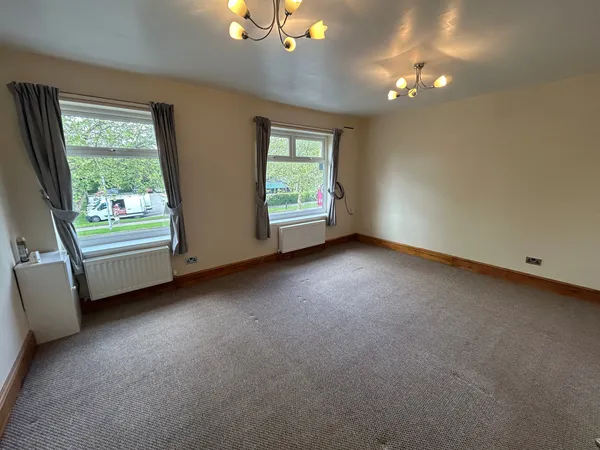 Nangreave Road, SK2