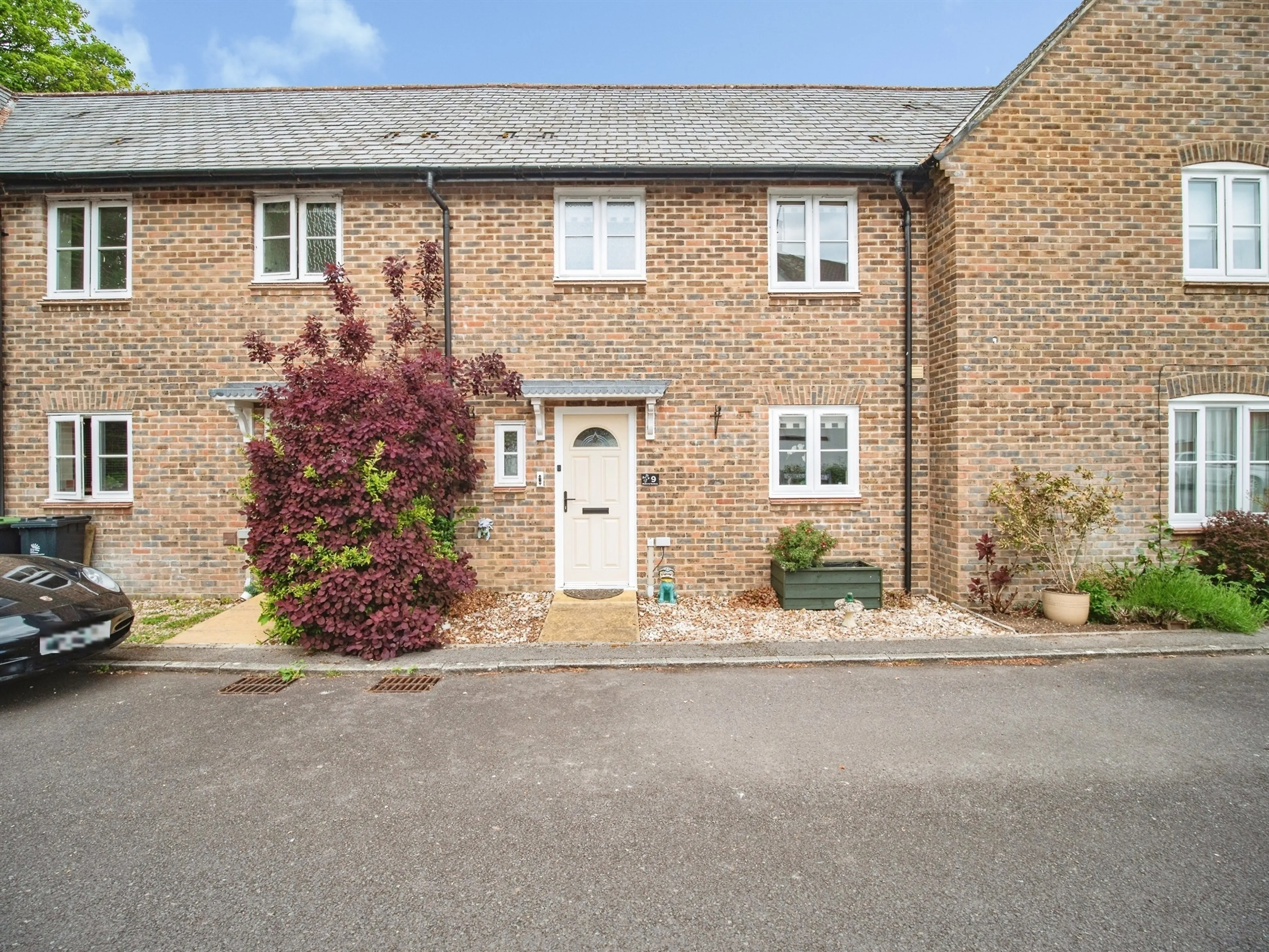 Property photo 0