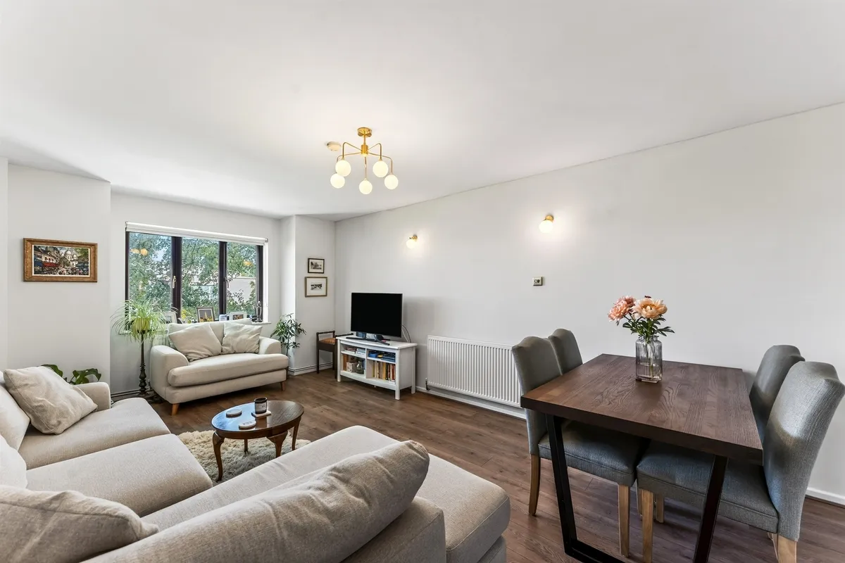 Gresham Way, London
