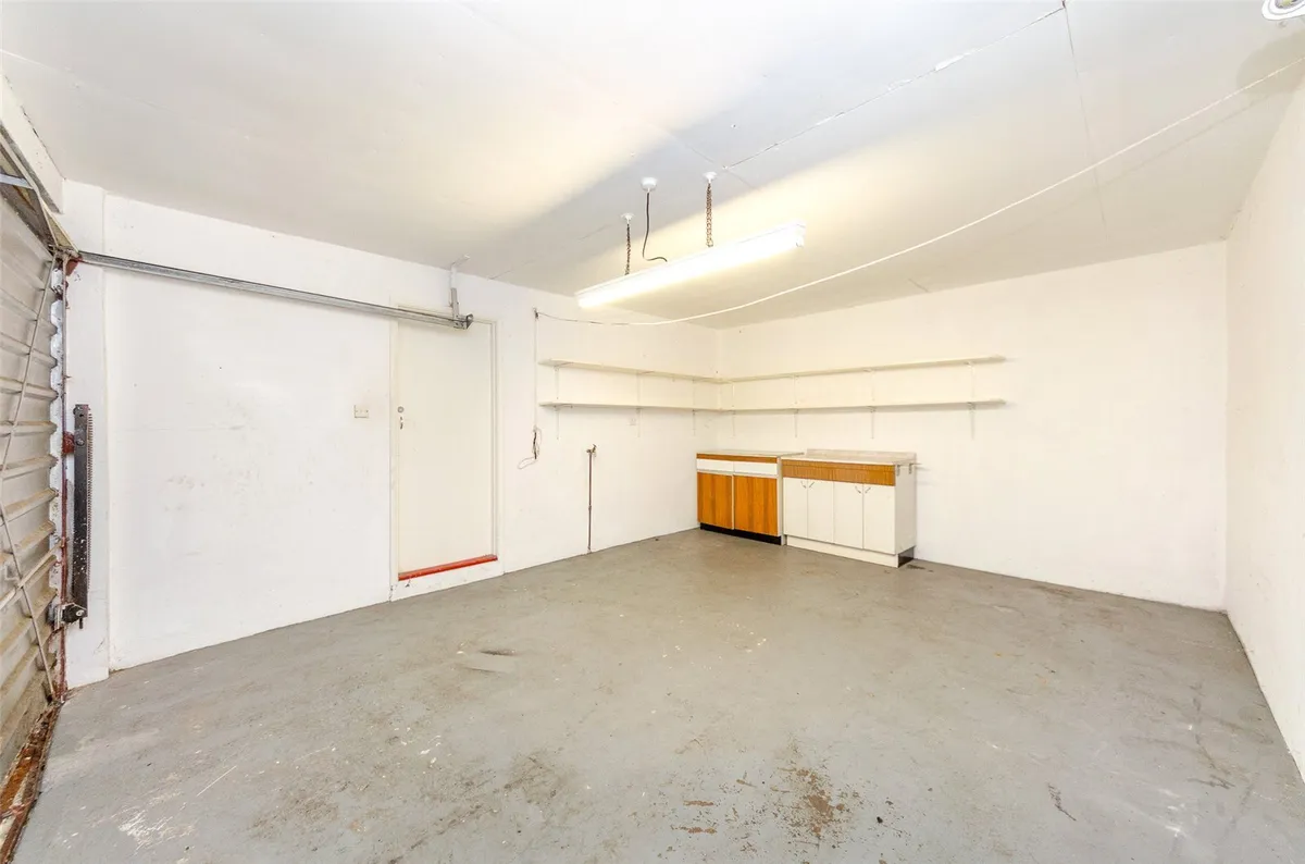 Tyn Berllan Estate, Bryngwran, Holyhead, Isle of Anglesey, LL65