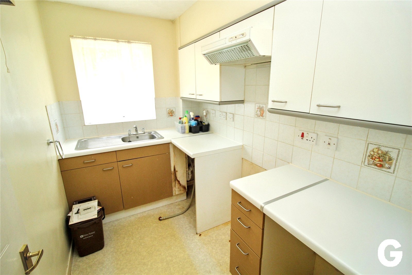 Euston Grove, Ringwood, Hampshire, BH24 Image 3