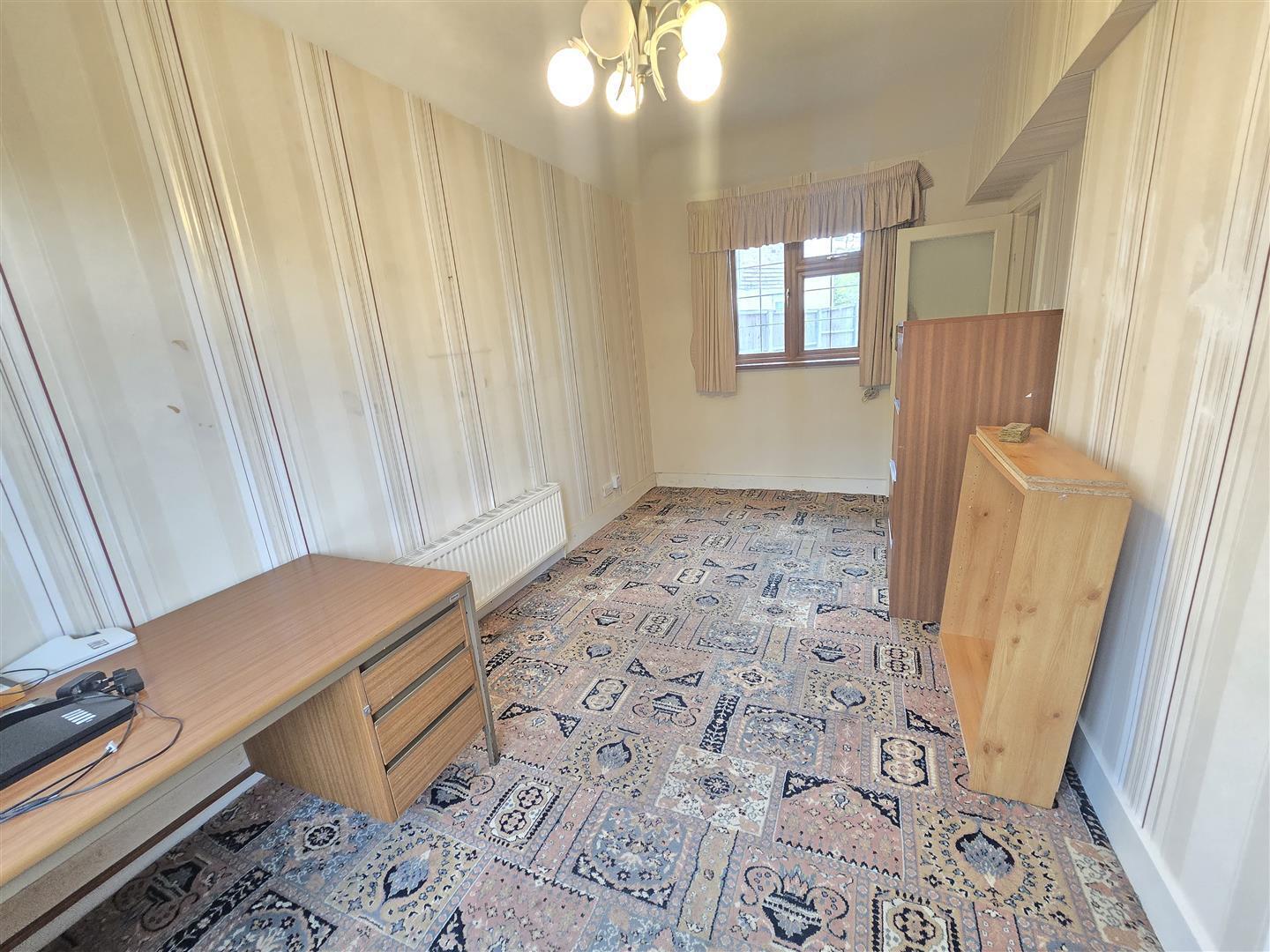 Mount Drive, Wembley Image 27