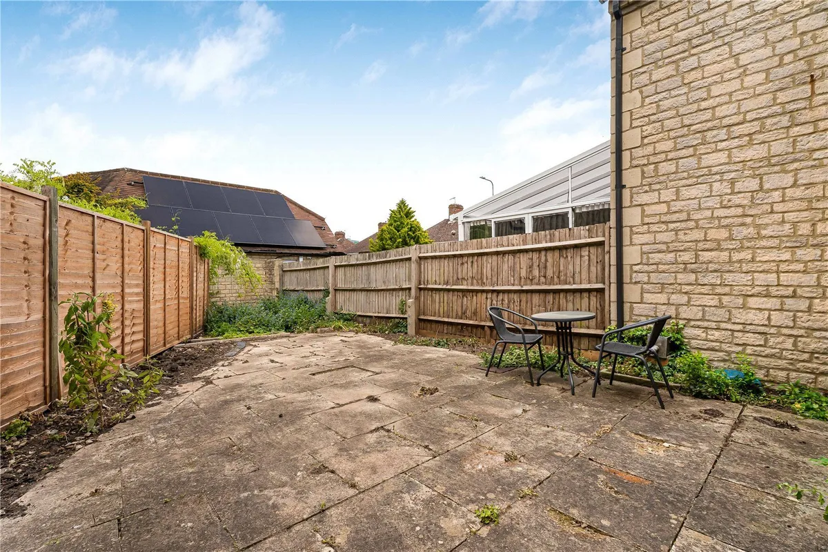 Beauchamp Lane, Oxford, Oxfordshire, OX4