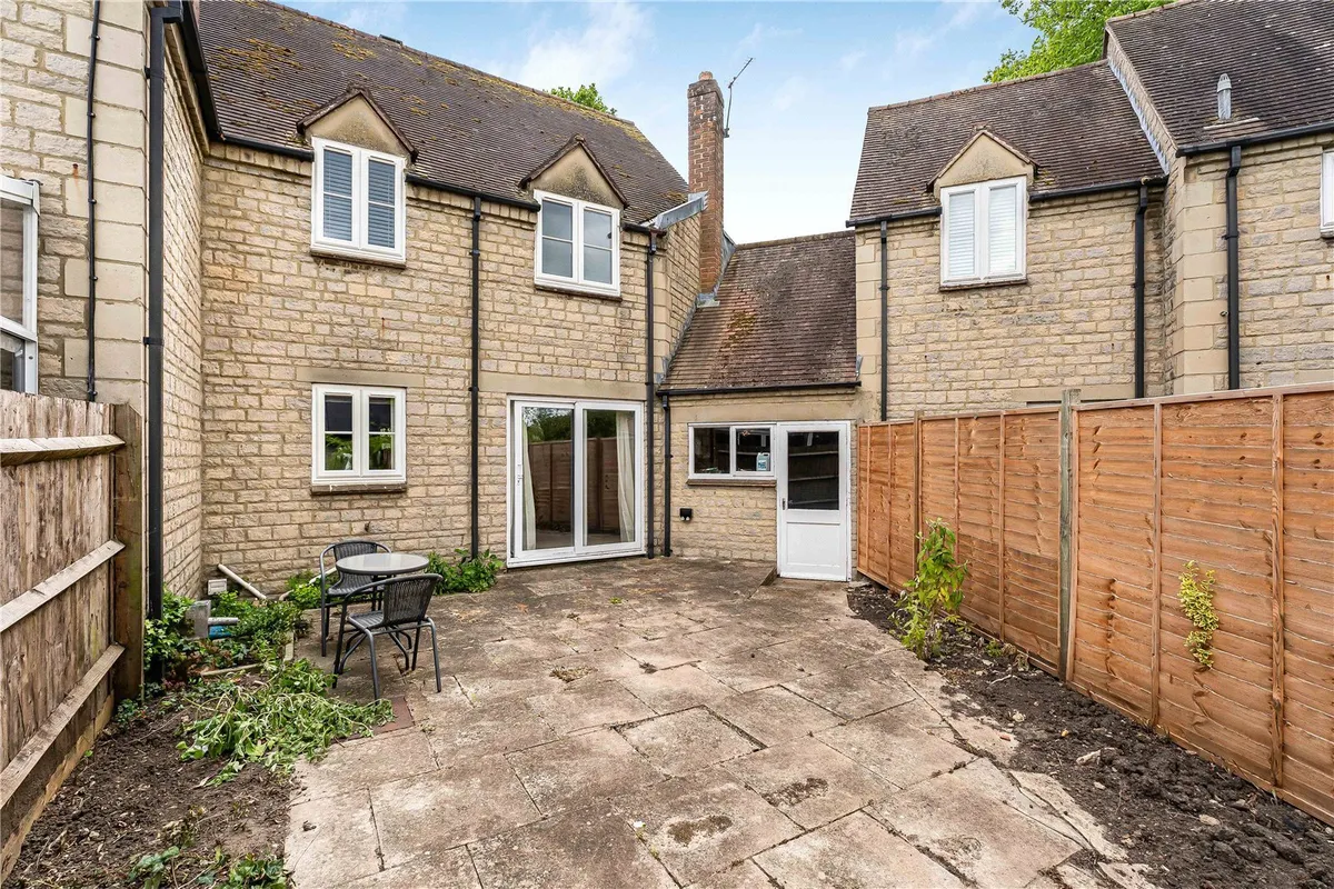 Beauchamp Lane, Oxford, Oxfordshire, OX4
