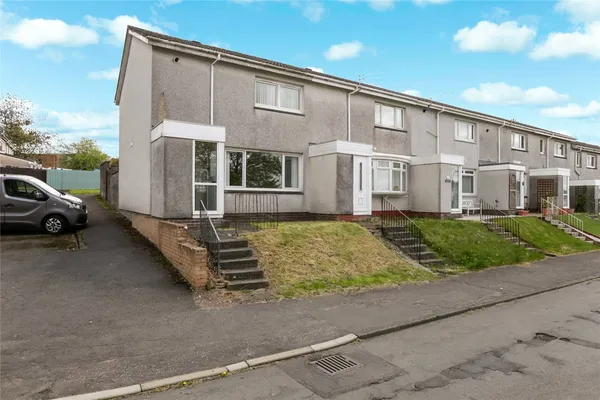 Viewmount Crescent, Strathaven, South...