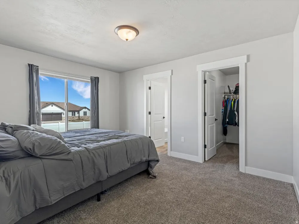 573 S Maxwell Dr, Grantsville, UT 84029