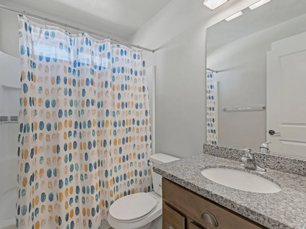 573 S Maxwell Dr, Grantsville, UT 84029