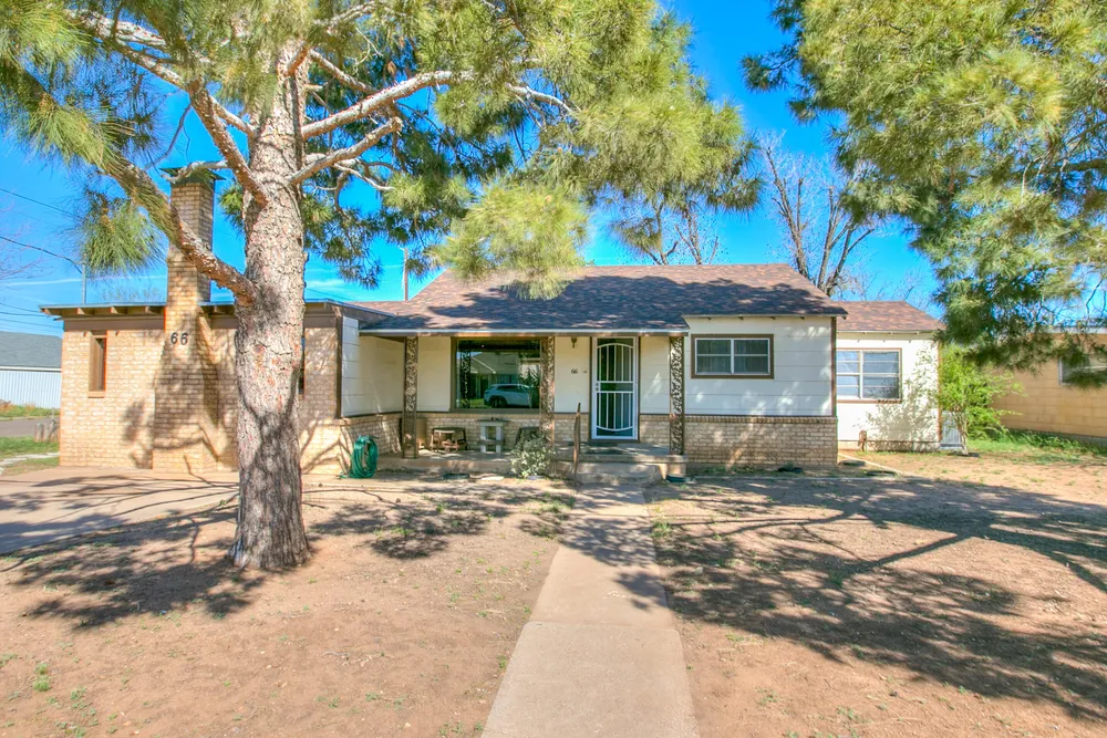 66 W 34th St, San Angelo, TX 76903