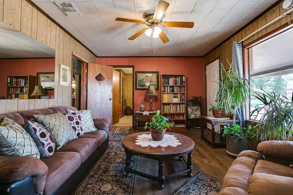 66 W 34th St, San Angelo, TX 76903