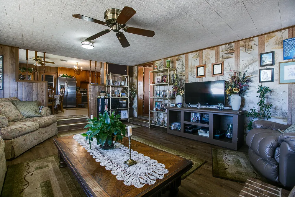 66 W 34th St, San Angelo, TX 76903