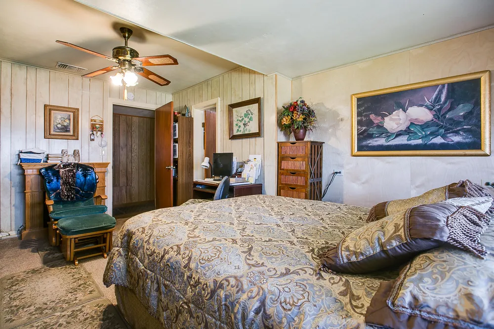 66 W 34th St, San Angelo, TX 76903