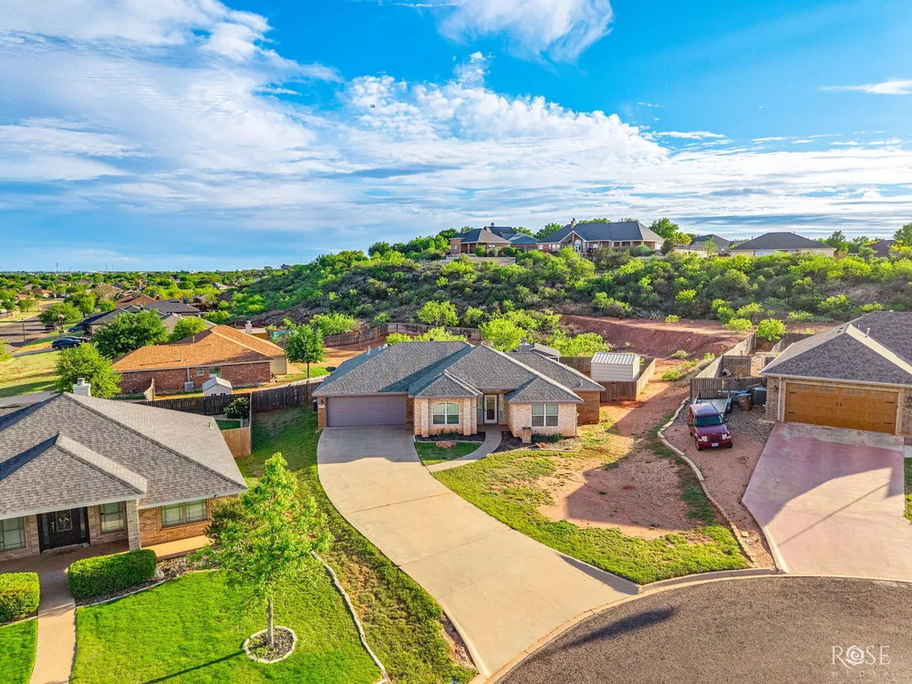 5805 Barrington Ct, San Angelo, TX 76901-5004