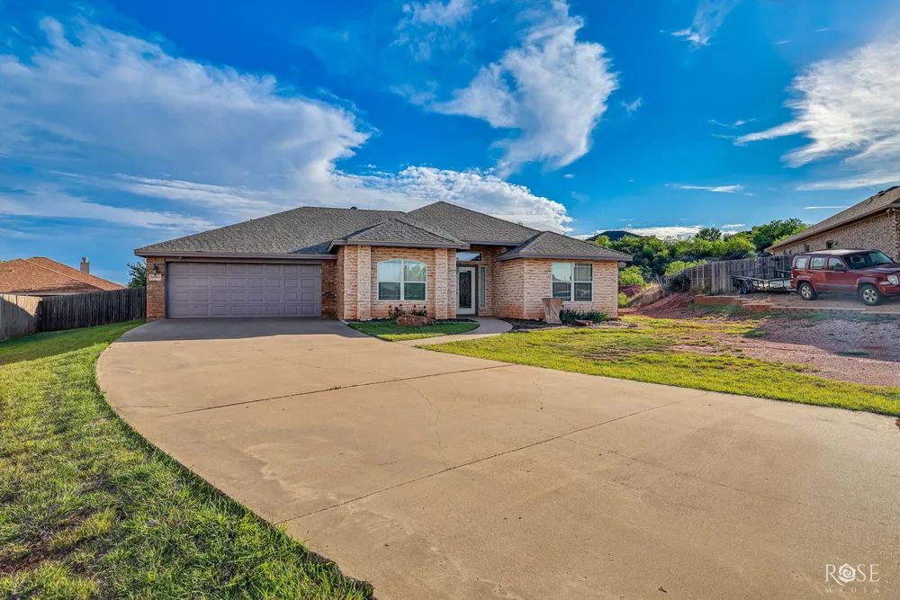 5805 Barrington Ct, San Angelo, TX 76901-5004