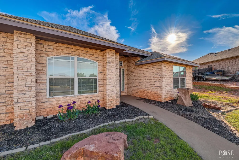 5805 Barrington Ct, San Angelo, TX 76901-5004
