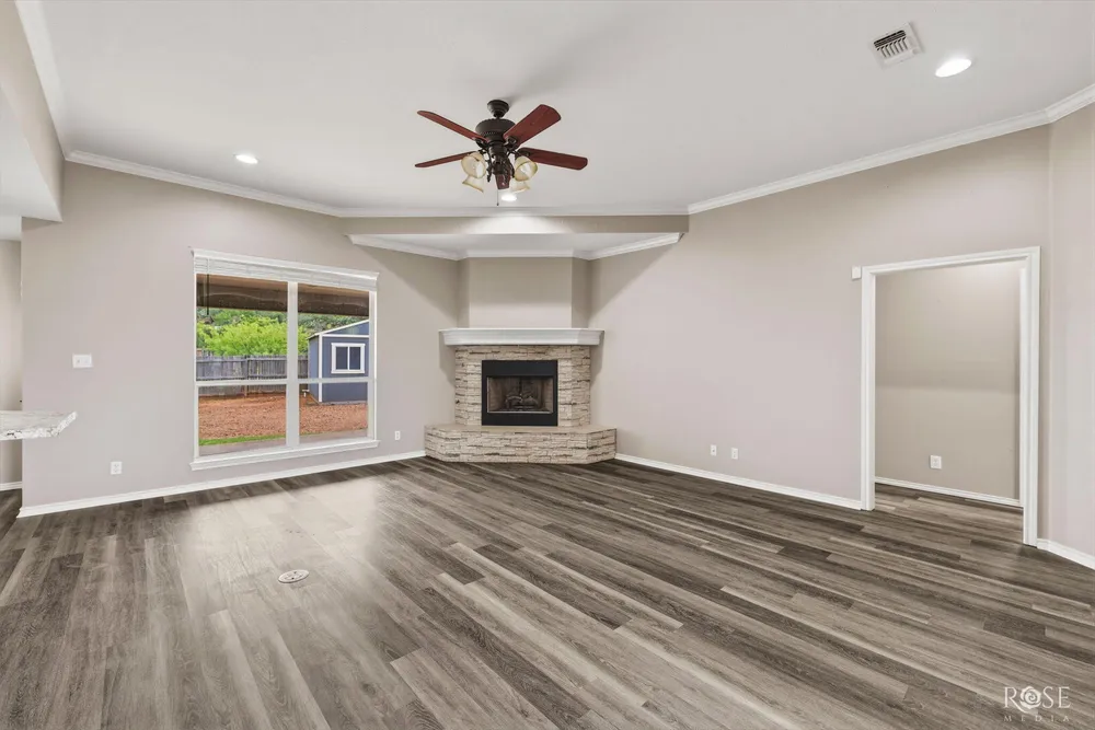5805 Barrington Ct, San Angelo, TX 76901-5004