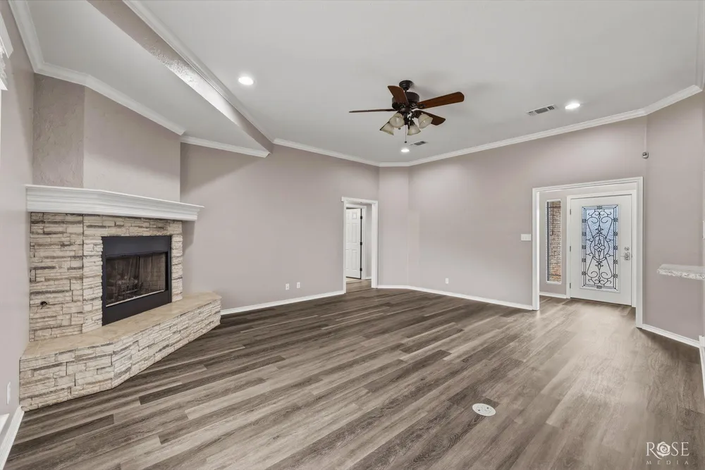 5805 Barrington Ct, San Angelo, TX 76901-5004