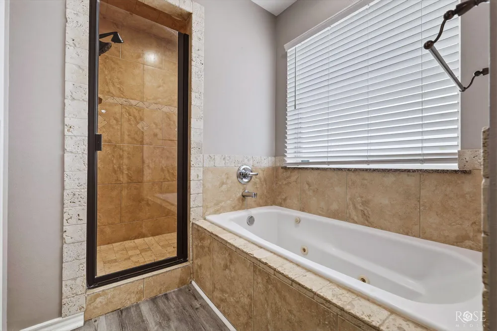5805 Barrington Ct, San Angelo, TX 76901-5004